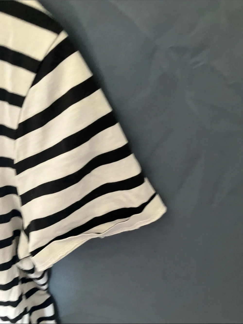 kate spade: Broome Street Black & White “Queen Bee” Striped Tee- S